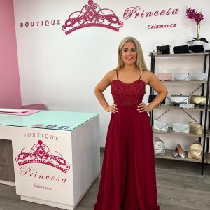 Mono con sobrefalda 7810 - burdeos